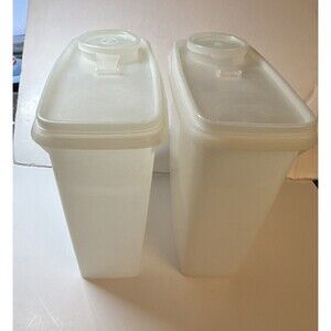 2 Vintage Tupperware 469 Cereal Keeper 13 Cup Store ‘N Pour Containers w/ Lids